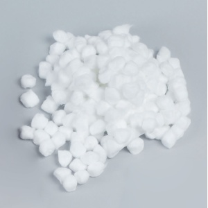 One Off Joblot of 267  Cotton Wool Balls BP Large (Pack of 250)