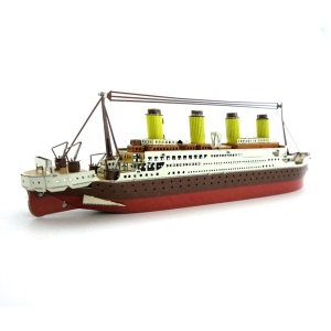 Kid’s Puzzle 3D Titanic Metal Model DIY Boat Ship Educational Toys